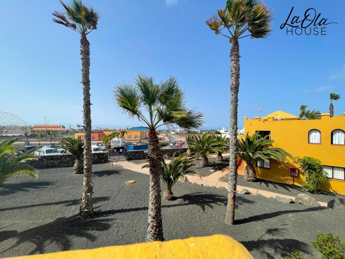 La Ola House Precioso Apartamento Con Piscina Corralejo Exteriör bild